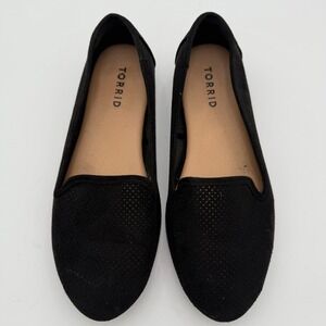 Torrid Black Perforated Suede Slip On Loafer Flats Women Size 6.5 Wide EUC